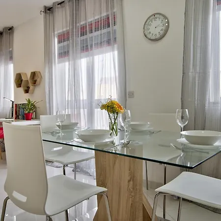 Stanislaus 3 * Msida